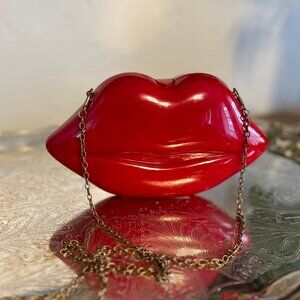 Unique, eye catching Lips shaped Novelty clutch with cross body chain